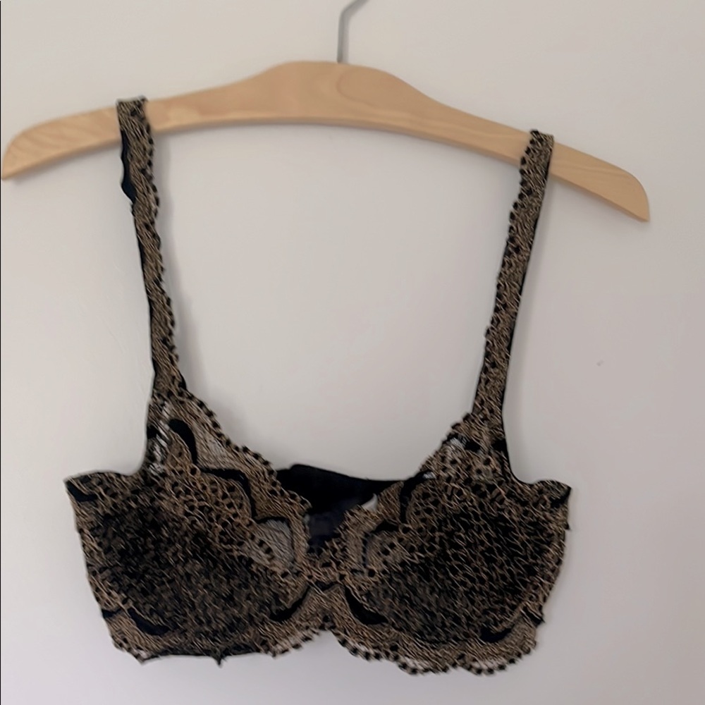 **2 for $20** Black and Gold Lace Bra with Underwire Support, 34D